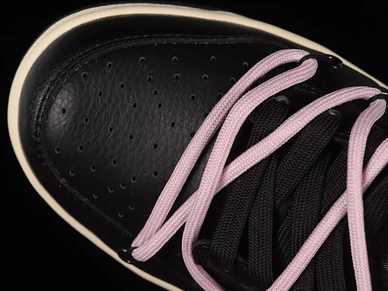 All categories Nk SB Dunk series Nk SB Dunk Low low-top sneakers Nk Dunk Low dip-dyed black customized version of deconstructed strap casual sneakers DJ6188-002